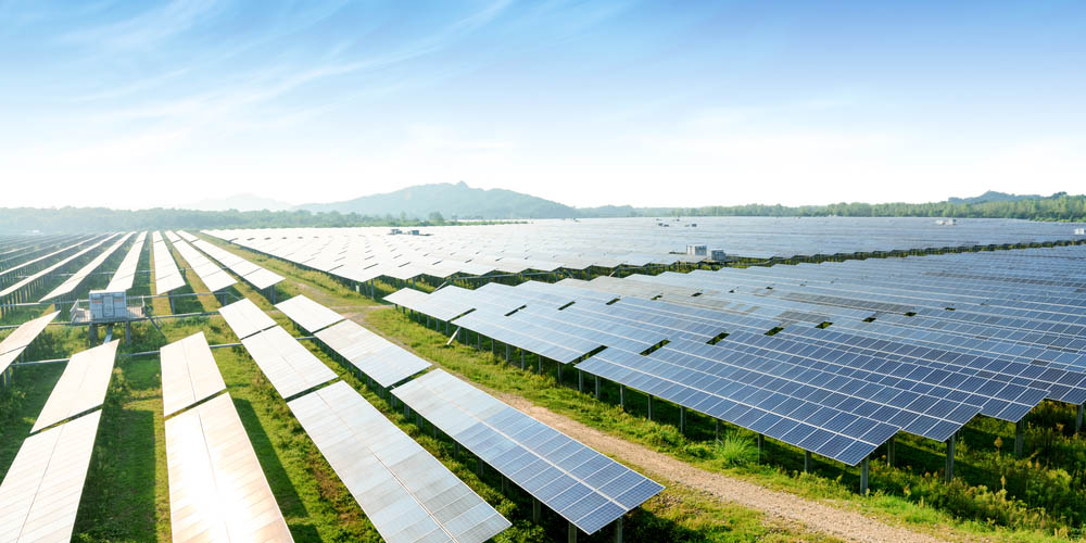 Production d'électricité solaire et photovoltaïque quels avantages