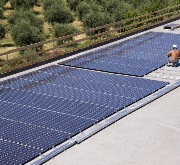 avantages-installation-des panneaux-solaires au sol