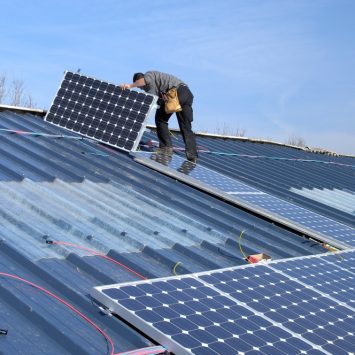 louer-son-toit-pour-produire-énergie-solaire