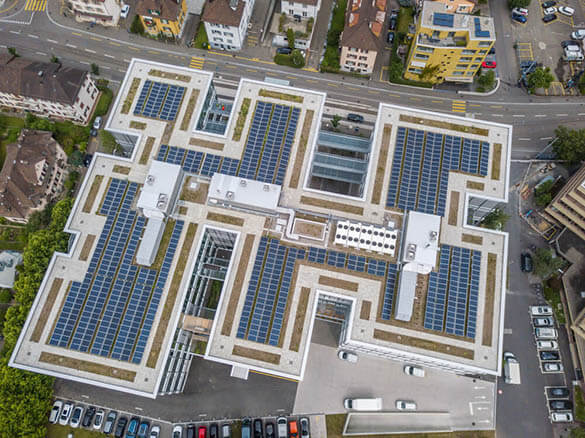 Principe et fonctionnement d’une toiture photovoltaïque industrielle