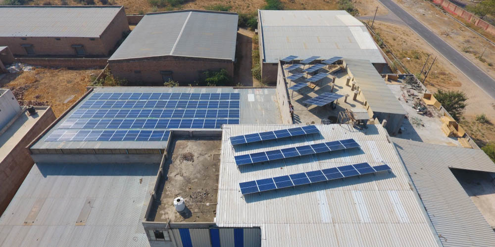 Comment obtenir un hangar photovoltaïque sans le financer ?