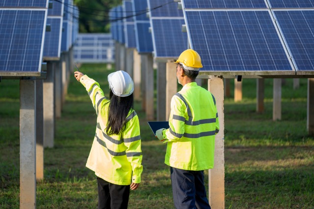 combien-temps-prend-construction-centrale-solaire