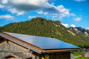 panneaux solaires sur son bâtiment agricole