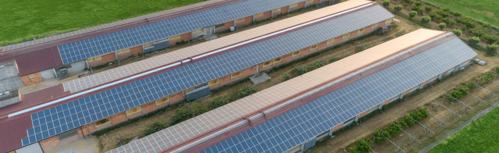 La construction d’un hangar photovoltaïque clé-en-main