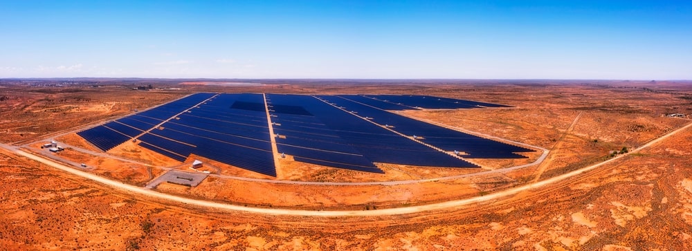 La batterie est utilisée pour stocker l'énergie produite