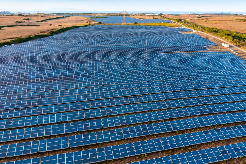 Centrale solaire au sol une solution pour valoriser les terrains pollués