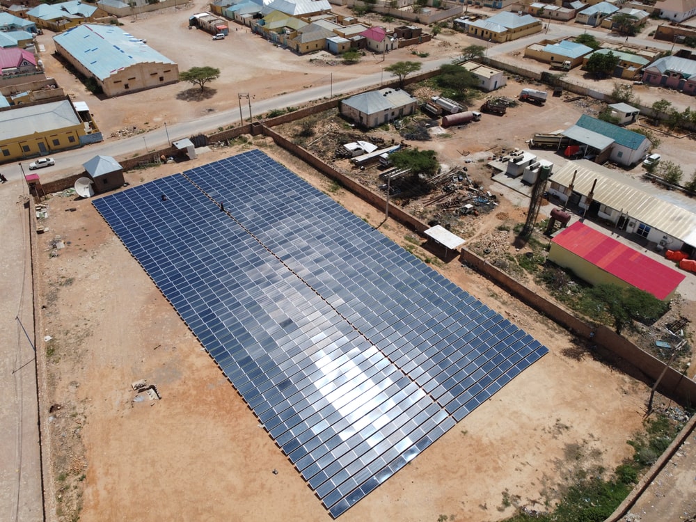 La mise en service de la centrale solaire