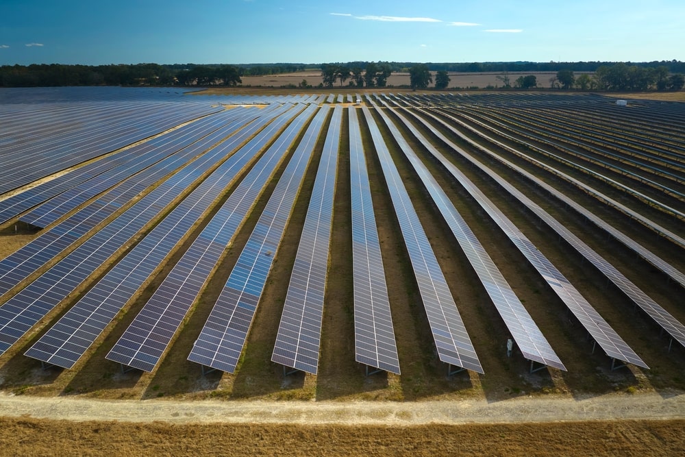 Les défis à relever pour la valorisation des terrains pollués avec des panneaux solaires