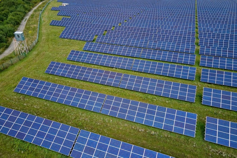 Les projets de valorisation des terrains pollués avec des panneaux solaires