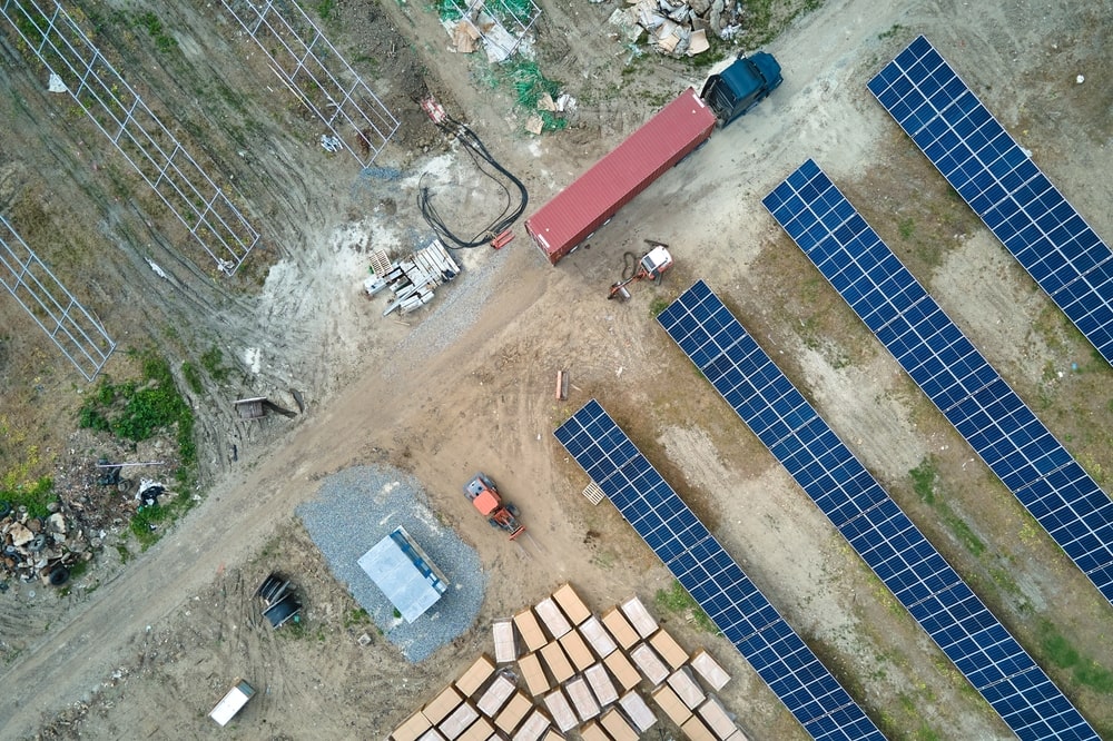 Transformer les sites pollués en sources d'énergie propre grâce aux centrales solaires