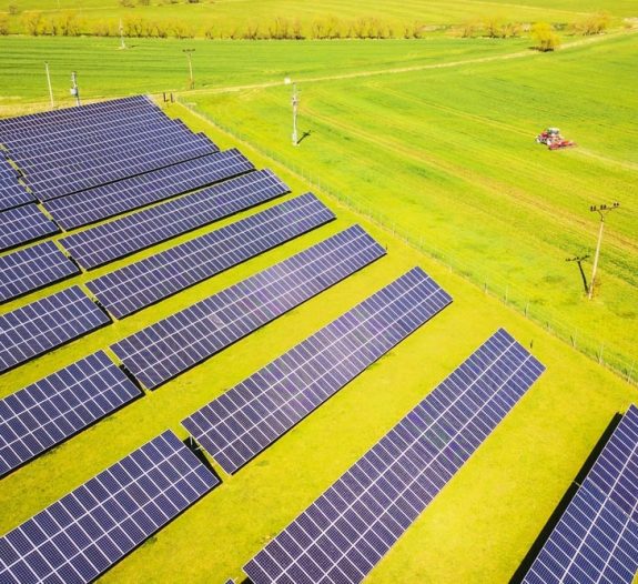 L'installation de centrales solaires sur les terrains agricoles de moins d'un hectare