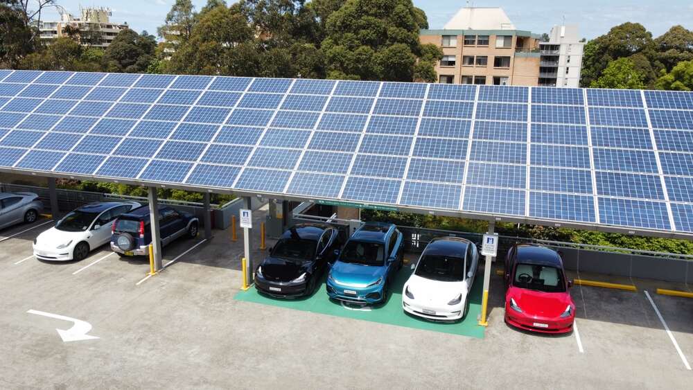 installation d'une ombrière photovoltaïque