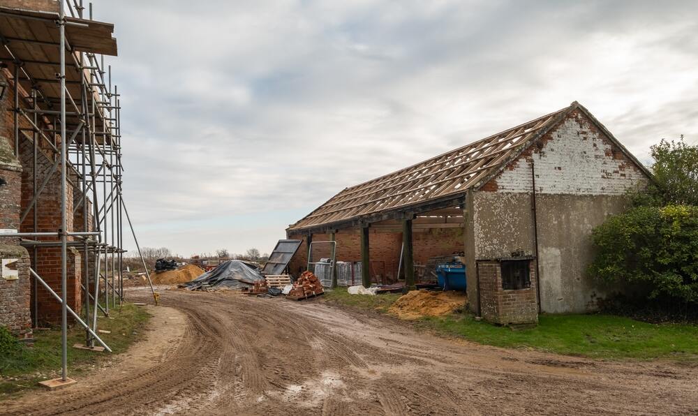 Rénover la toiture de votre bâtiment agricole